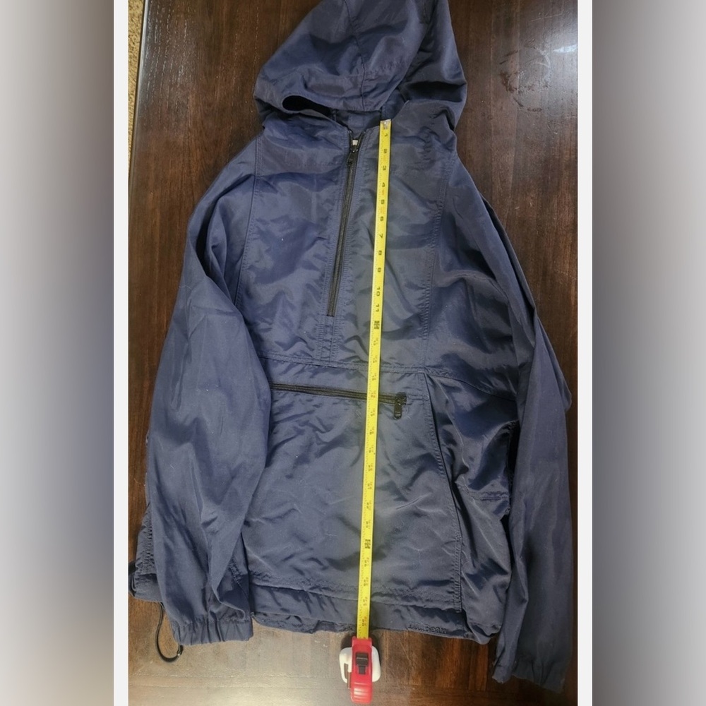 L.L. Bean Men's Deep Blue Windbreaker - Picture 4 of 10